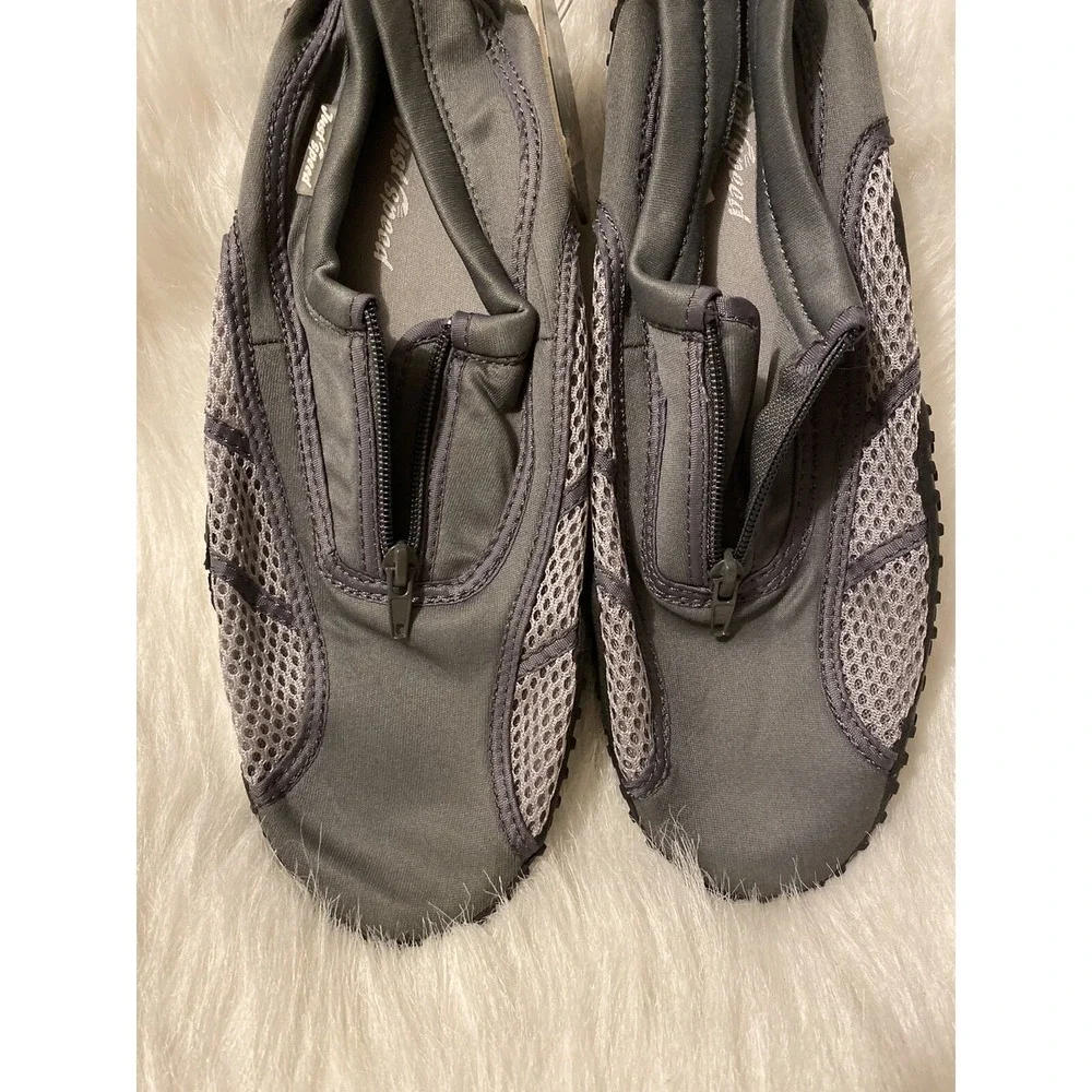 Just Speed Water Shoes Mens Size 11 Gray Front Zip Beach Wear‎